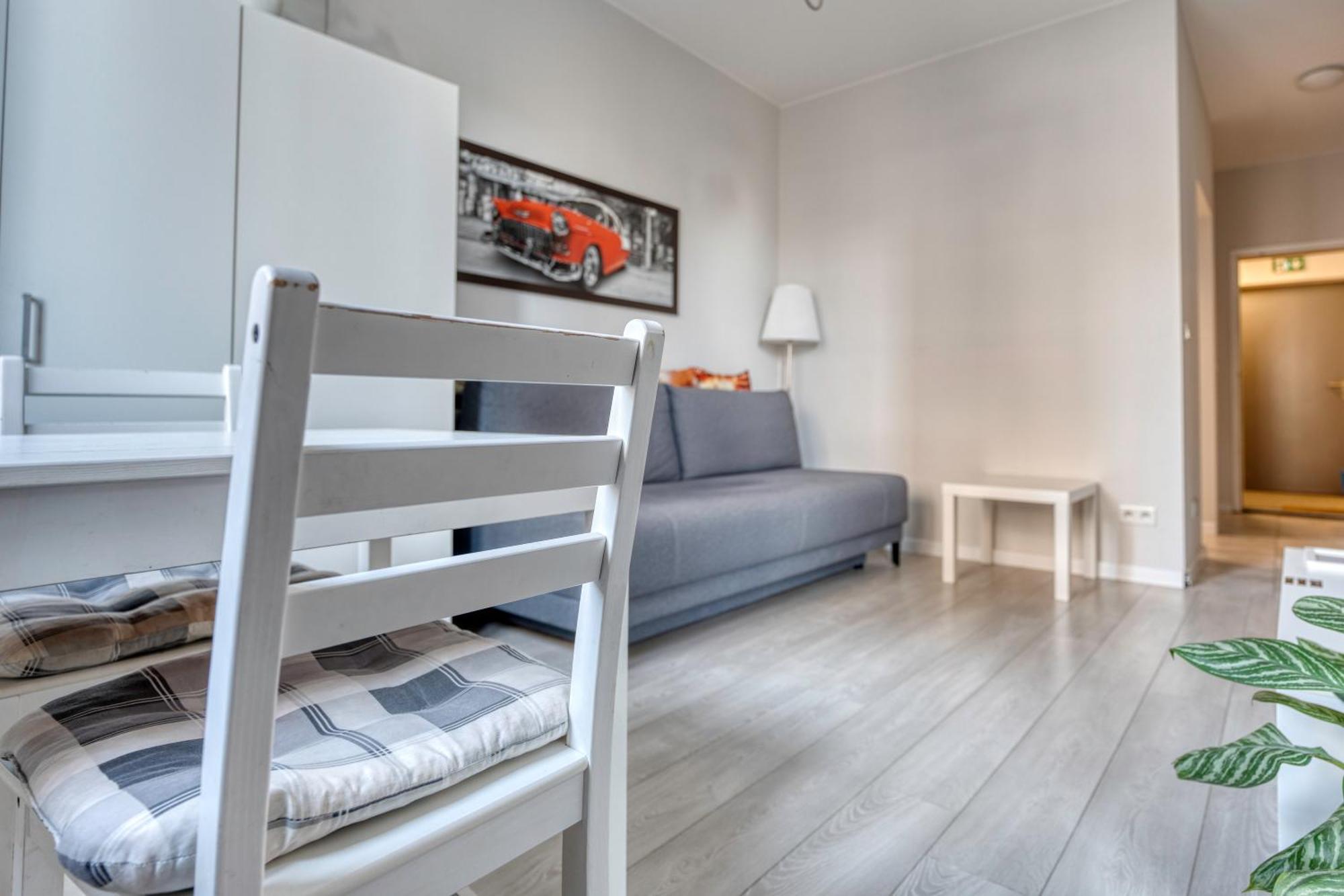 ורשה Airport Residence Green מראה חיצוני תמונה
