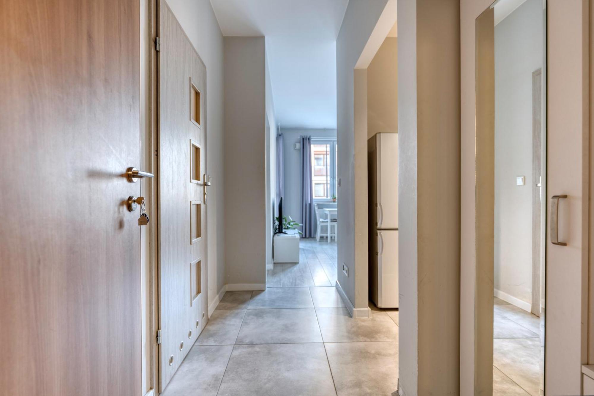 ורשה Airport Residence Green מראה חיצוני תמונה
